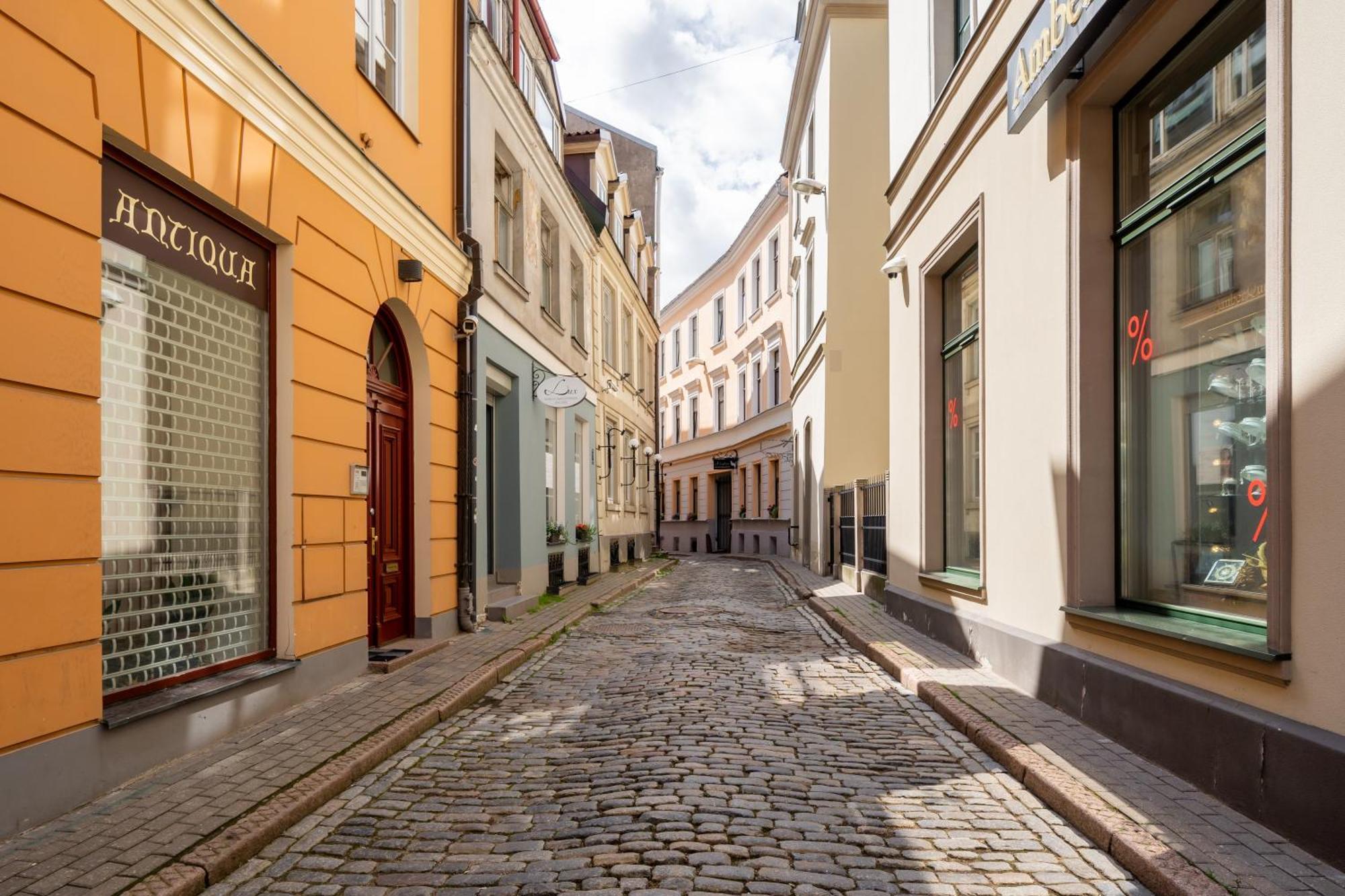 Stylish Old Town Apartment On Mucenieku Street รีกา ภายนอก รูปภาพ